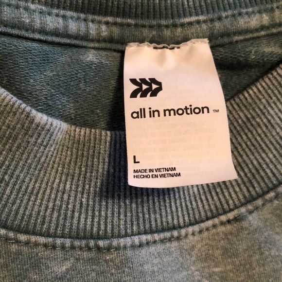 All in motion lightweight sweatshirt. Green size large - Picture 3 of 5